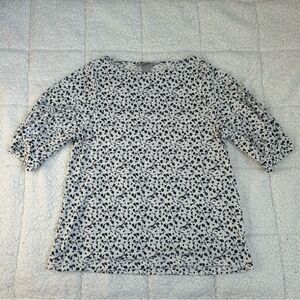 H&M Black and White Boxy Blouse with Relaxed Fit